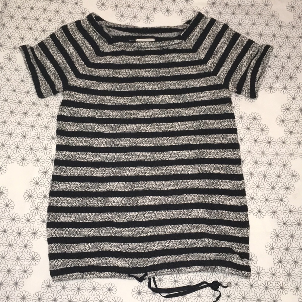 Lou & Grey knit gray and black striped shirt XS